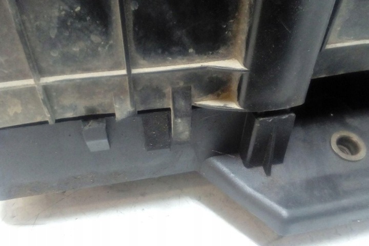 фото №7, Основа акумулятора vw touran 1t1, 1t2 1k0915333b 1.9l дизель 74kw 2003