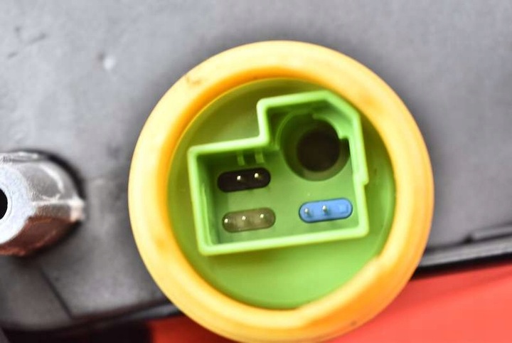 фото №7, Зеркало левая b64 7204767 eu bmw f07 gt рестайлинг 13-17 7 pin