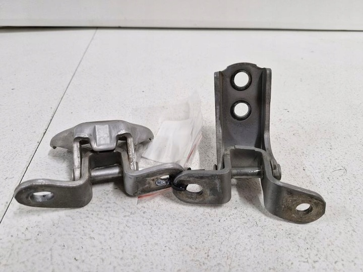 фото №1, Toyota matrix ii 2 петля петлі двері лівий перед передні комплект