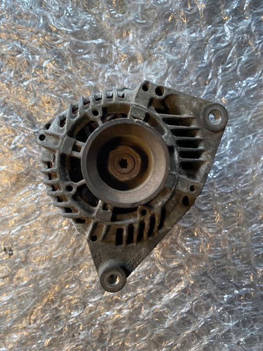 фото №1, Audi a4 b5 1.8 quattro генератор