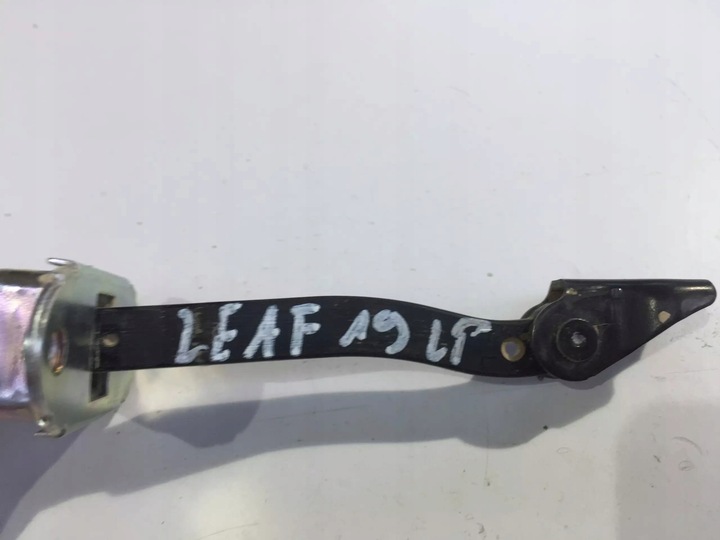 фото №4, Nissan leaf ii 2 2019 ограничитель дверь перед l/p