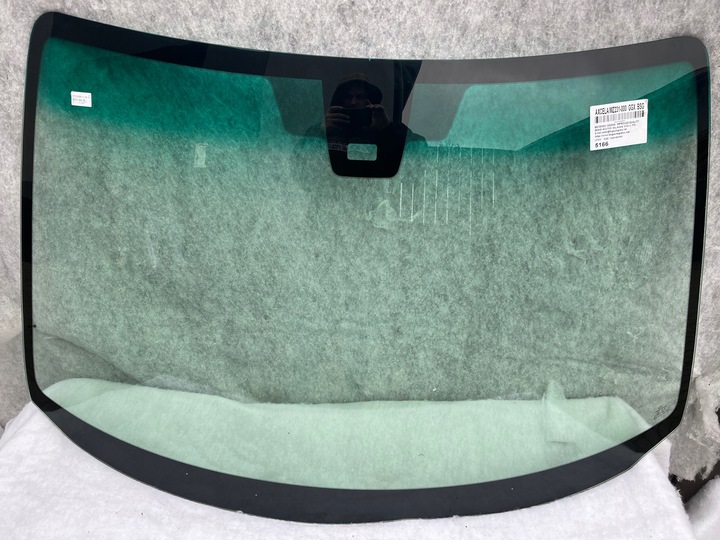 фото №1, Mazda 3 стекло передняя лобовое датчик 2006-2009