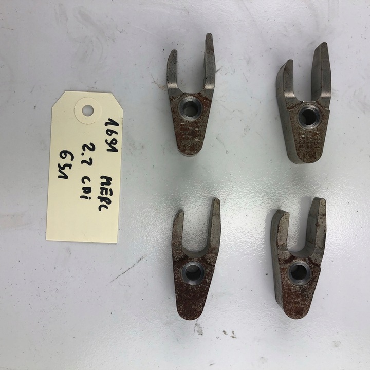 фото №1, Лапка держатель впрыска mercedes sprinter vito 2.2 18