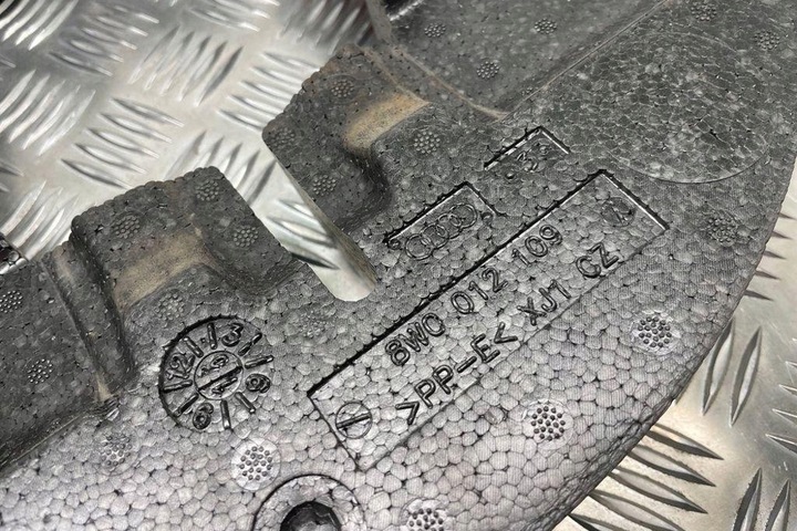 фото №10, Другие запчасти внутренние audi a4 8k2, b8 8w0012109 2.0l дизель 2015