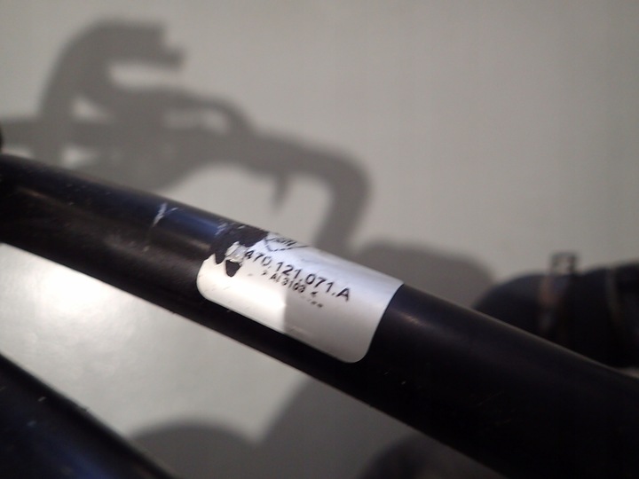 фото №5, Lamborghini aventador lp710 трубка przerwód шланг води водяний штуцер дроти