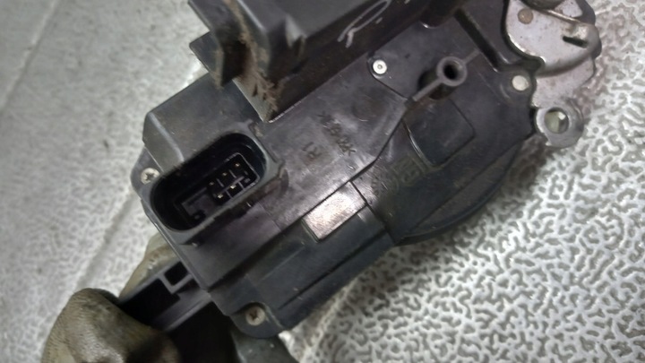 фото №5, Замок правые перед opel vectra c 1.9cdti 05r универсал 13210765 5pin