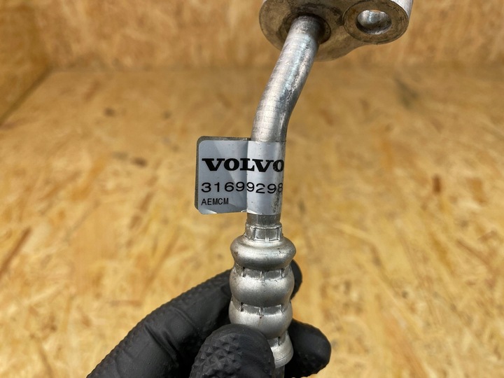 фото №12, Шланг трубка шланг кондиціонера polestar 2 ii 31699298 2020-