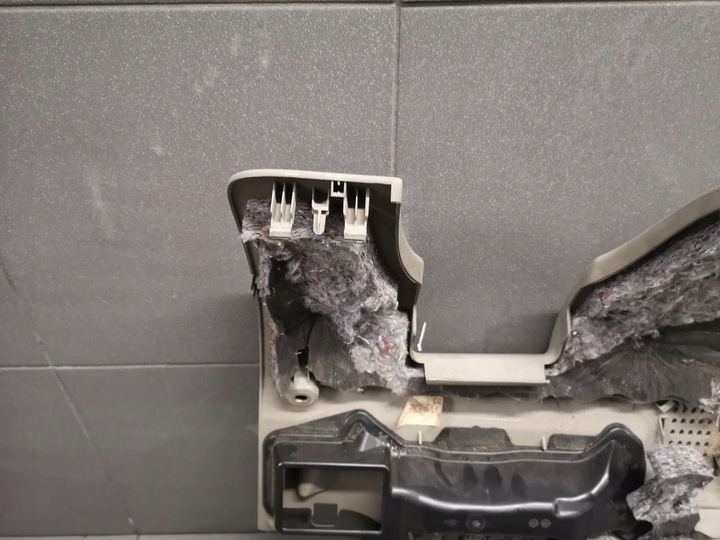 фото №10, Корпус панелі колонки audi a6 c6 eu 4f1863075