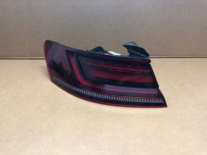 фото №1, Vw arteon лампа ліва зад 3g8945207