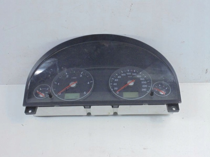 фото №9, Mondeo mk3 панель приладів рестайлінг 2.0tdci 3s7t10849vc