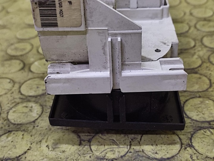 фото №6, Vw golf iv панель повітропровід кондиціонера 1j0819045f