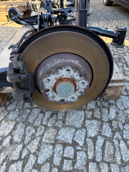 фото №9, Підвішування підрамник балка важіль зад задні vw passat b8 рестайлінг універсал 22r. 3q