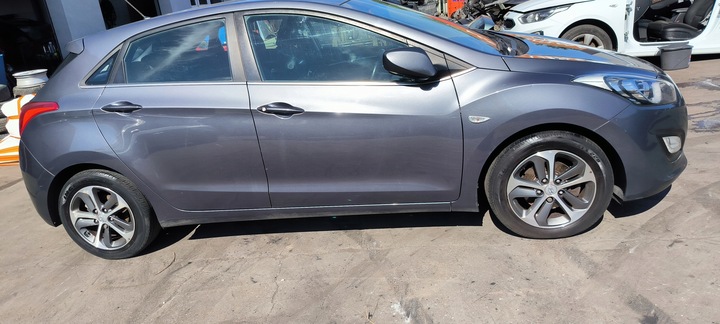 фото №11, Кришка багажника зад задня hyundai i30 ii hb z3g рестайлінг