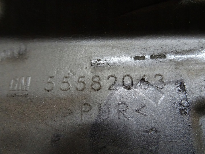 фото №3, Insignia a astra j 2.0 cdti захист кришка двигуна верхня