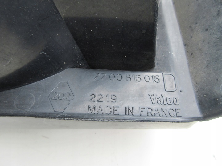 фото №7, Фара задняя правая renault 19 шасси 7700816016