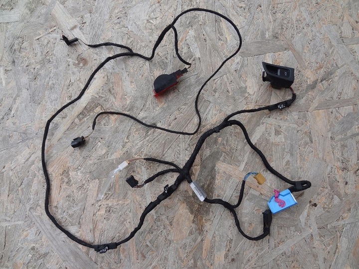 фото №1, Жгут установка дверь крышка зад 8t0971035b a5 s5