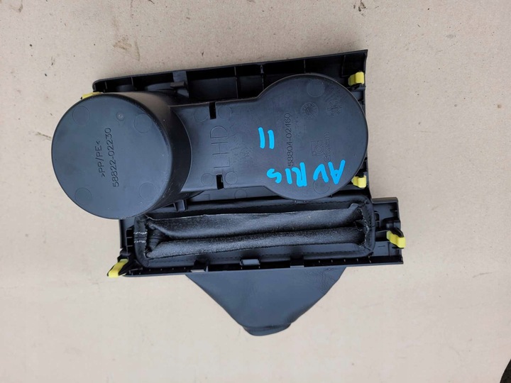 фото №5, Подстаканник защита туннеля toyota auris ii 58822-02230