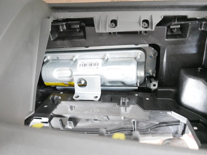 фото №11, Панель раздаточная консоль ford focus mk2 универсал 04-