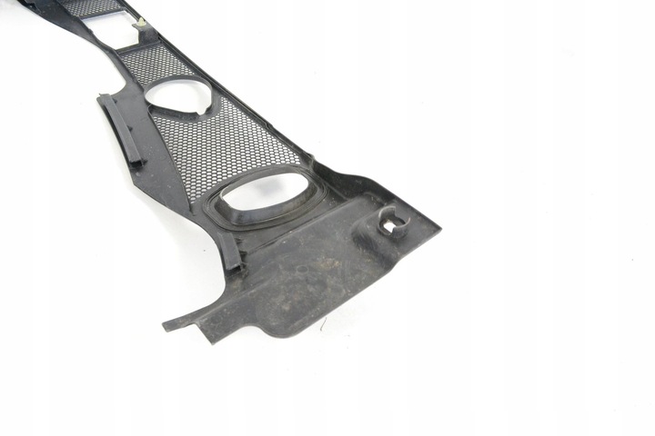 фото №5, Audi a4 s4 b9 8w 2016 правая сторона панель под лобовым стеклом передние