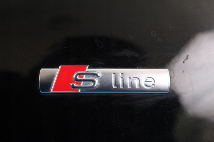 фото №8, Audi a4 b9 рестайлінг крило перед лівий 8w0821105d ly9t 2022r