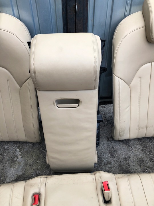 фото №13, A8 d4 сиденья кожа светлый бардачок подогрев elelktryka