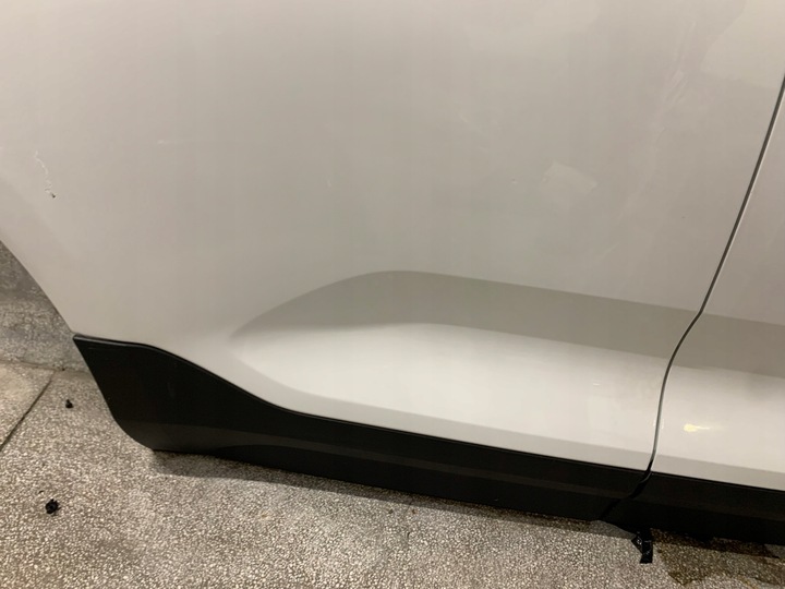 фото №4, Volvo xc40 дверь правые задние правый зад европа оригинал 18r. t.c