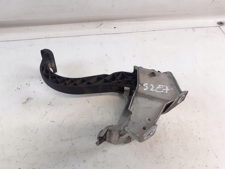 фото №3, Opel corsa c педаль зчеплення