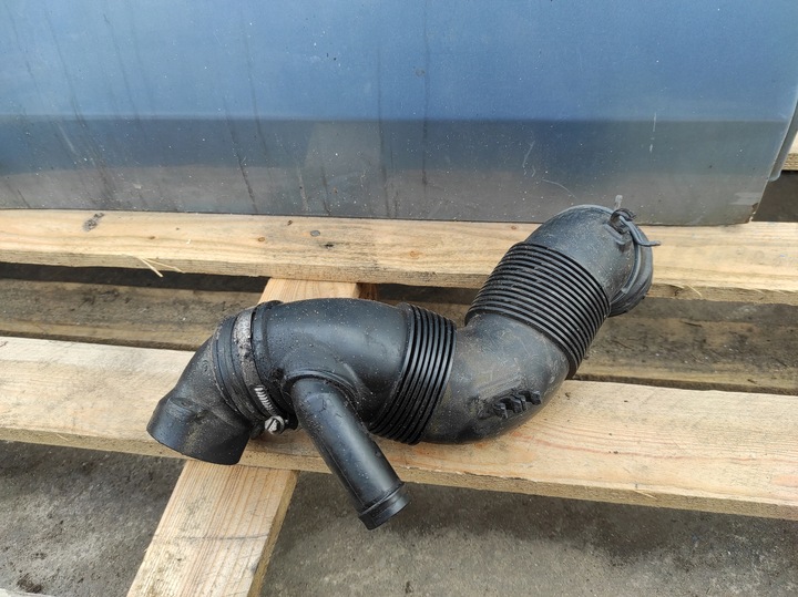 фото №1, Труба турбины vw audi seat skoda 3c0129654m