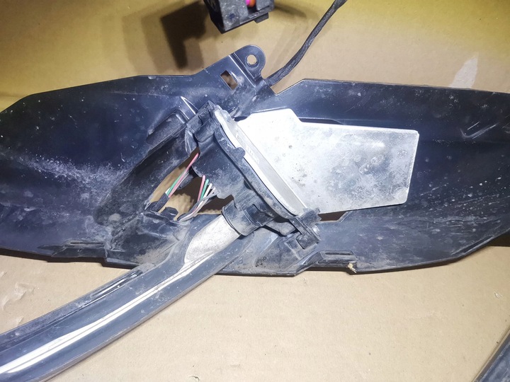 фото №4, Рамка led drl правый модуль оптоволокно vw volkswagen arteon 3g8 3g8941082m