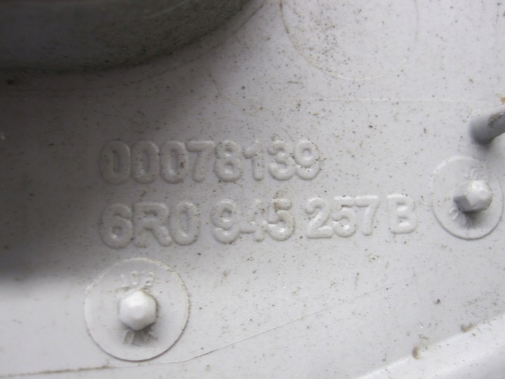 фото №7, Vw polo 6r фара левая зад 6r0945257b 00078139 6r0945095n