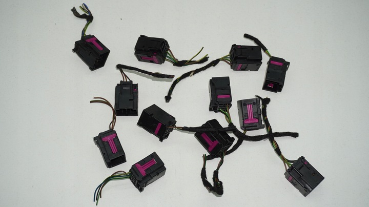 фото №16, Audi volkswagen seat skoda штекер роз'єм з'єднувач 4f0937743