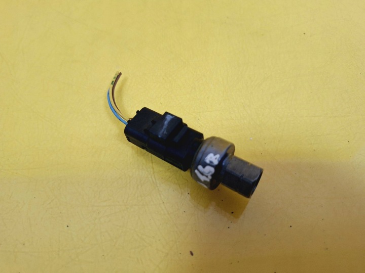 фото №6, Датчик давления кондиционера 9647971280 peugeot 207 nr4