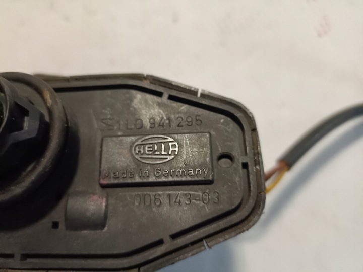 фото №6, Seat toledo i двигунчик регулювання лампи 1l0941295