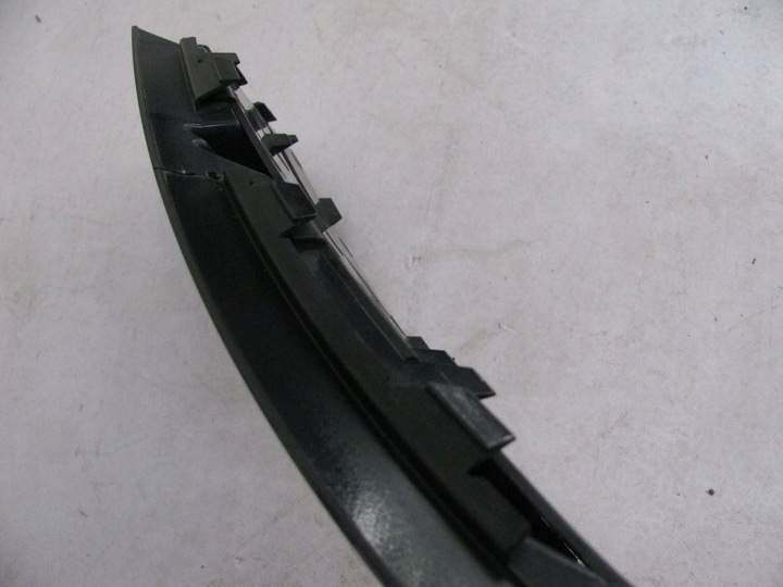 фото №6, Audi a4 8w решітка бампера ліва 8w0807681r