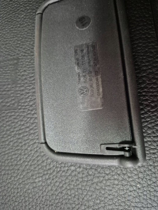 фото №12, Ролета багажника чёрная volkswagen golf vii универсал 5g9867871g