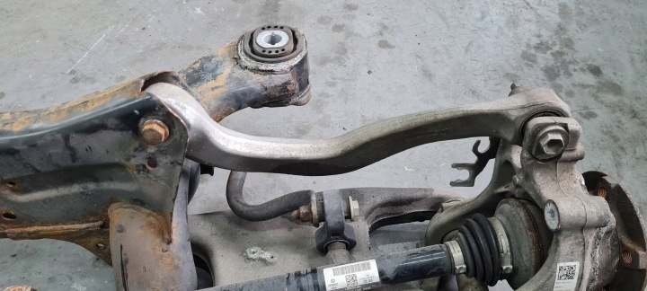 фото №10, S6 c7 4g підвішування ричаги зад quattro підрамник балка a7 4g 4g0505235ad
