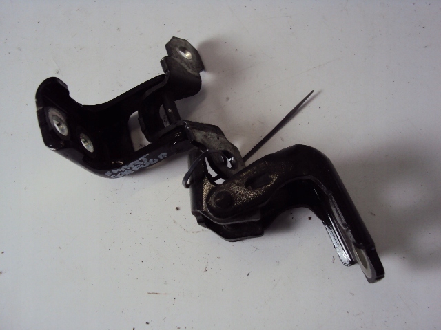 фото №1, Петлі двері лівий зад smart forfour a453 18r