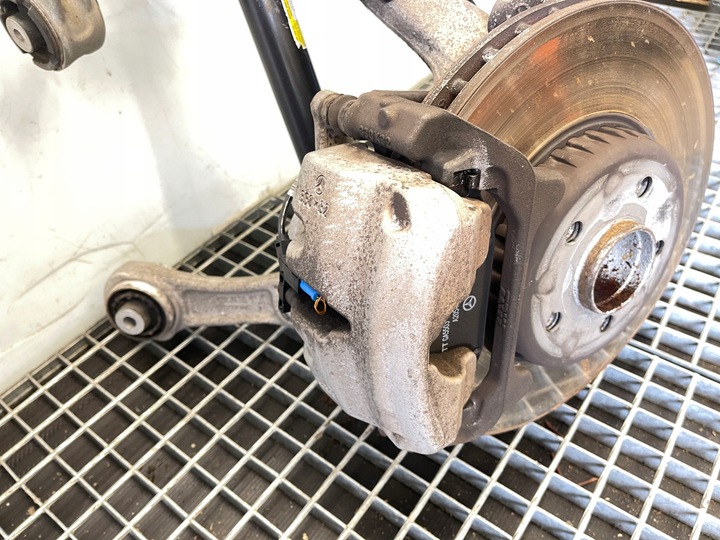 фото №7, Mercedes w213 e-klasa 2.0 cgi підвішування правий перед амортизатор mcpherson  поворотна опора