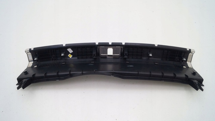 фото №3, Audi a7 4g8 10- захист ременя зад планка