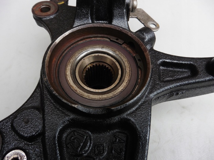 фото №5, Поворотный кулак ступица правая peugeot 308 ii t9 p65