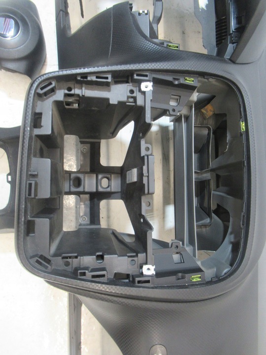 фото №7, Панель раздаточная seat toledo 3