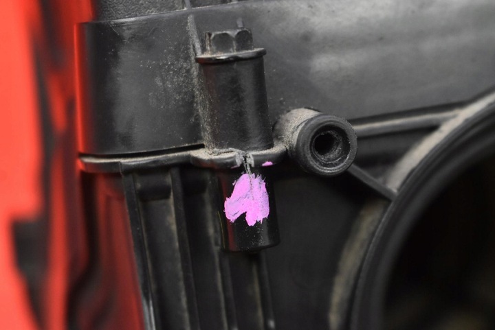 фото №7, Корпус фильтра воздуха av61-9600-cf ford focus mk3 1.6 16v 105 km 11-15