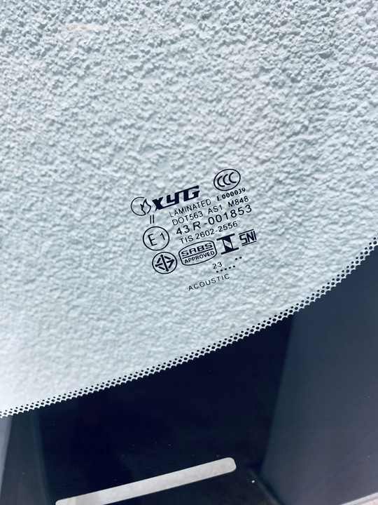 фото №3, Стекло лобовое lexus ct200h 2018- камера+ датчик+ нагрев