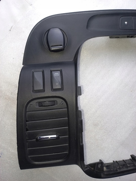 фото №13, Vivaro trafic 3 talento рамка средняя решётка навигация