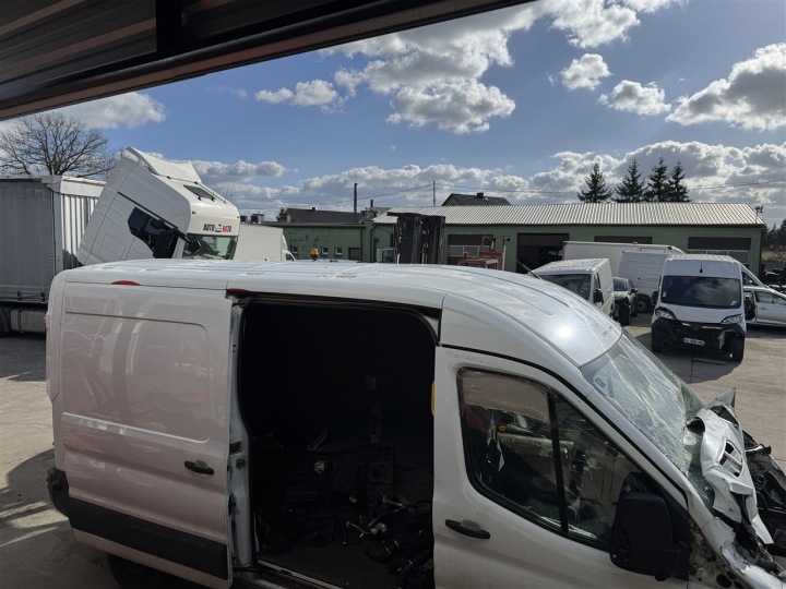 фото №5, Крыша стойка обшивка ford transit mk8 цвет белый l3h2 14-25r