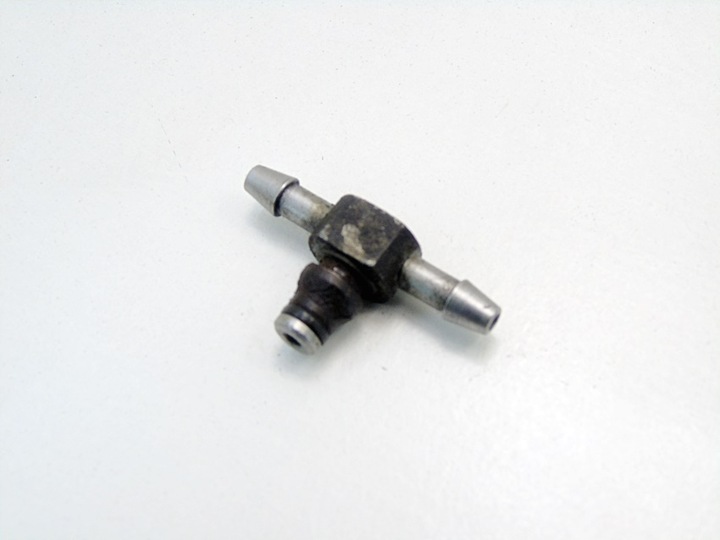 фото №1, Штуцер перелив пального 1.9 cdti astra h vectra c zafira signum saab 9-3 bls
