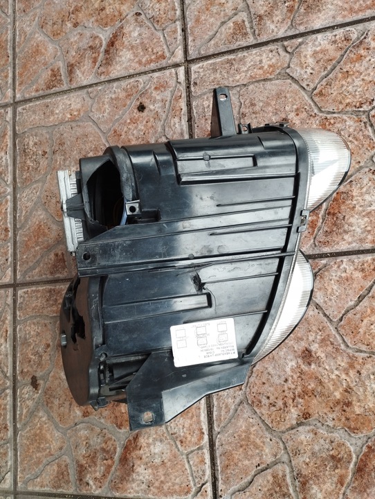 фото №7, Лампа передня mercedes mclaren slr a199