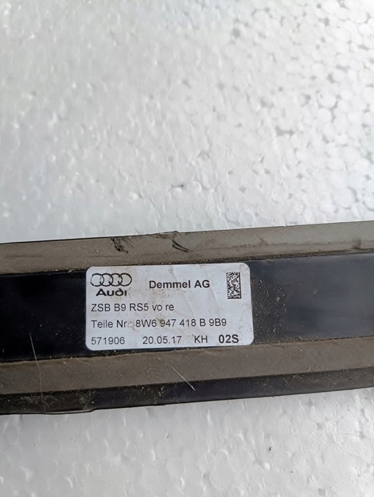 фото №7, Audi rs5 ii планка порогова права led 8w6947418b