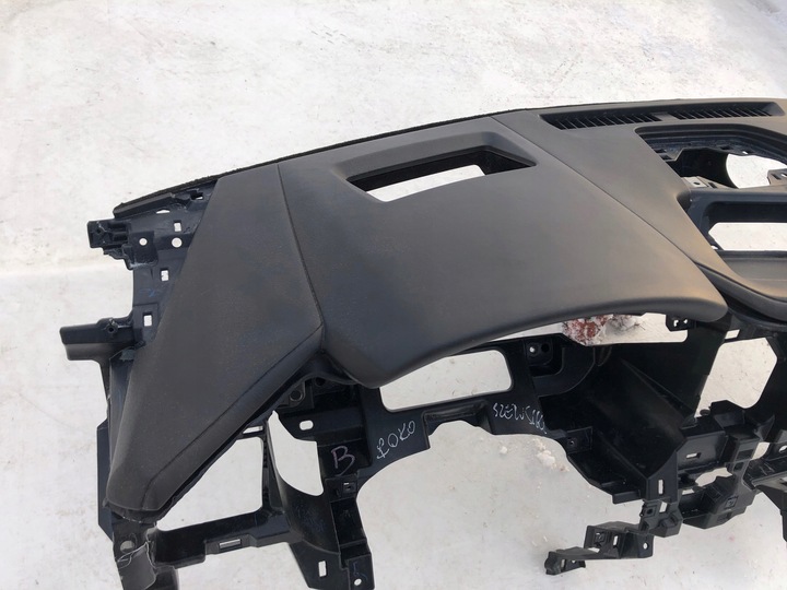 фото №5, Mazda cx30 панель капот консоль подушки ремни