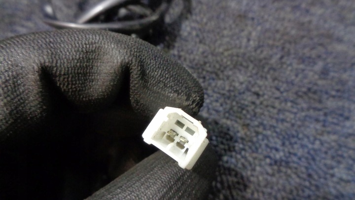 фото №4, Застёжка ремня alfa romeo 147 правая передняя